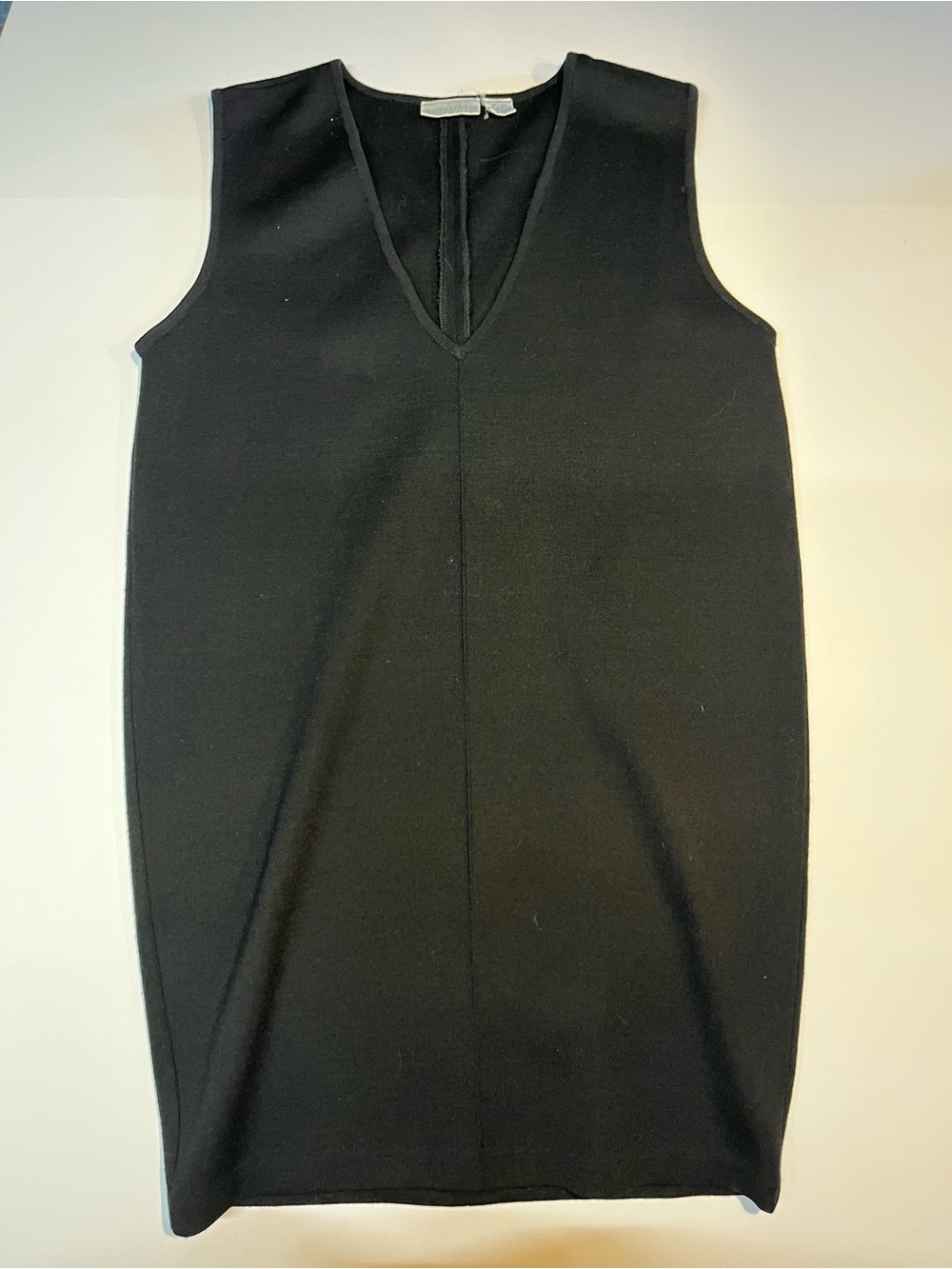 100% Wool Nordstrom Black Sleeveless V-Neck Shift Dress